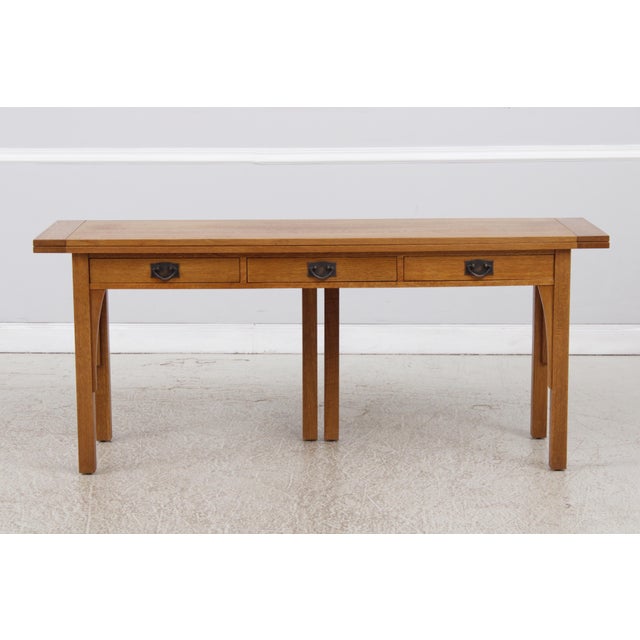 Age: C.2004 Details: Finish Number 35 Model 89-1721 Dovetailed Drawer Construction High Quality Construction Oak Arts And...