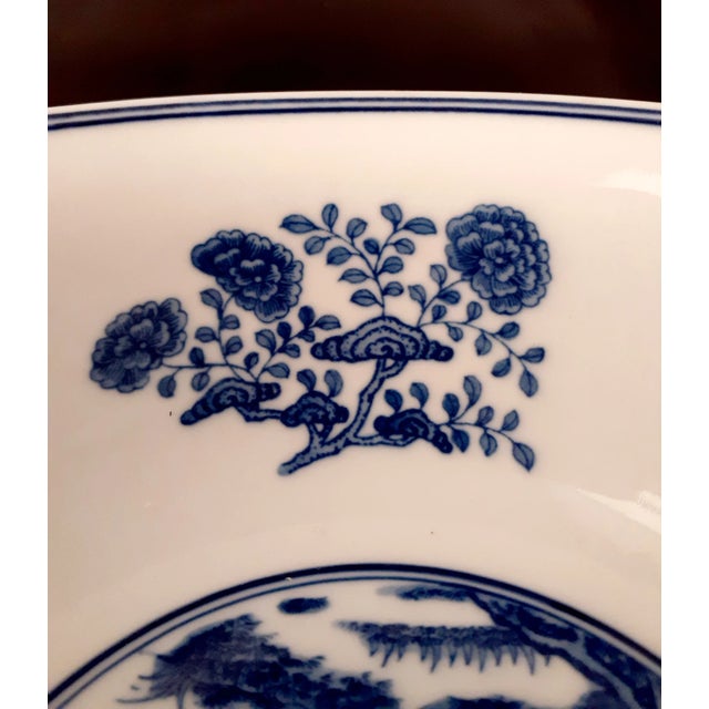 Early 20th Century Chinese Porcelain Dragonfly Bowl For Sale In Portland, OR - Image 6 of 11