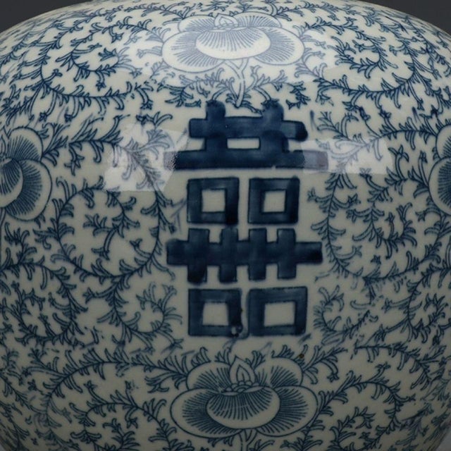 Blue and White Porcelain Double Happiness Lidded Melon Ginger Jar Chinoiserie Decor For Sale - Image 4 of 8