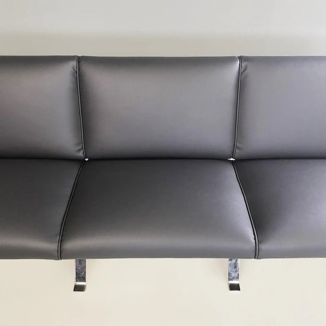 Metal Modern Italian Black Leather Three-Seater Sofa attributed to Gastone Rinaldi for Rima, 1970s For Sale - Image 7 of 12