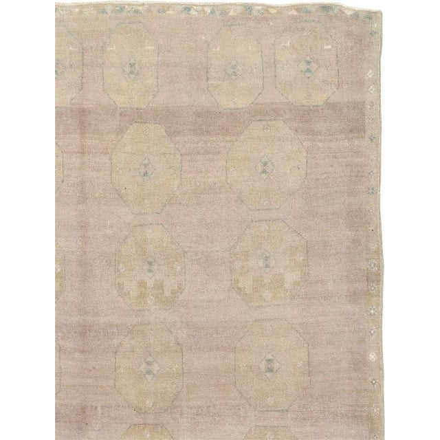 Rustic Galerie Shabab Collection Mid-20th Century Turkish Anatolian Accent Rug For Sale - Image 3 of 10