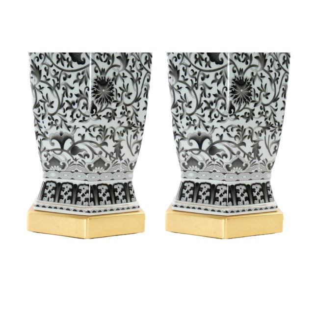 Traditional Large Pair Glazed Tapestry Porcelain / Gilt Base Table Lamps For Sale - Image 3 of 13