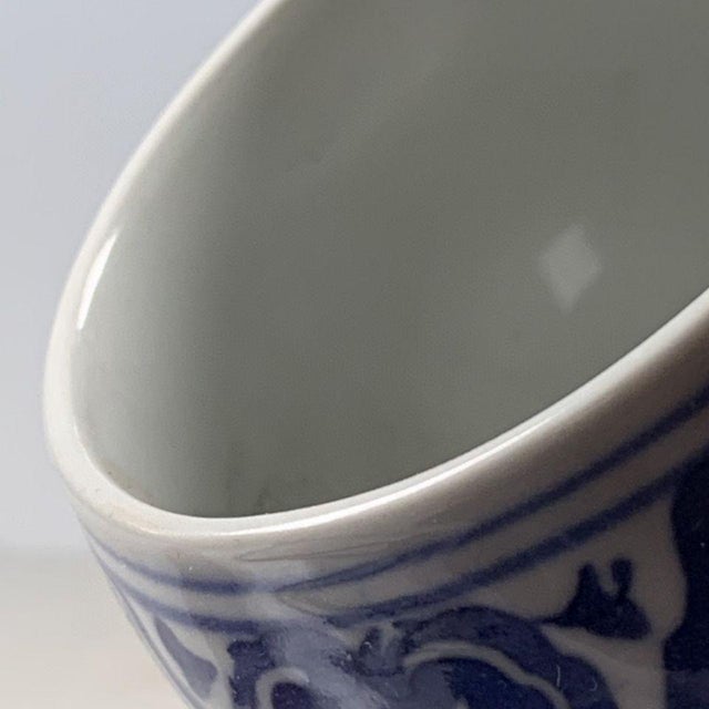 Vintage Blue & White Porcelain Teacup With Handle – Hand-Painted Floral Motif For Sale In Los Angeles - Image 6 of 9