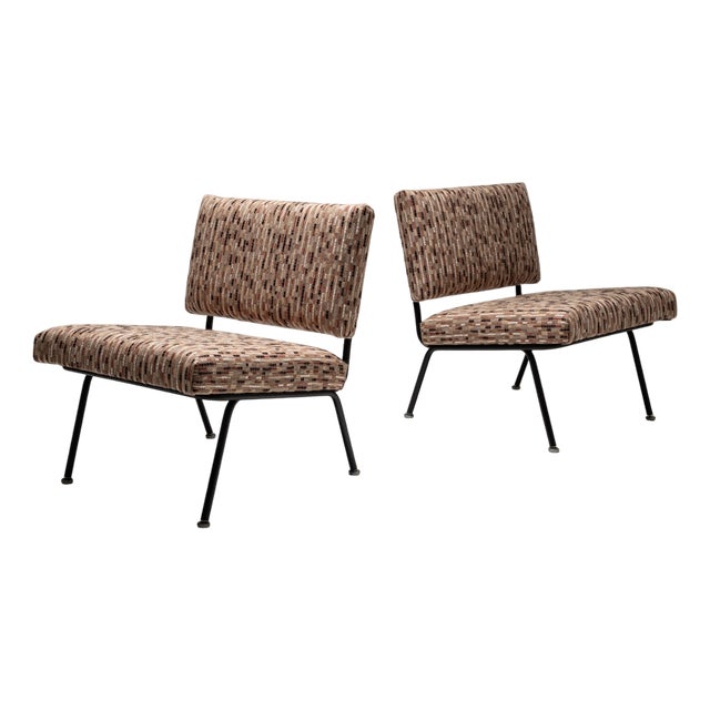 Model 31 Lounge Chairs by Florence Knoll for Knoll Inc. / Knoll International, 1960s, Set of 2 For Sale
