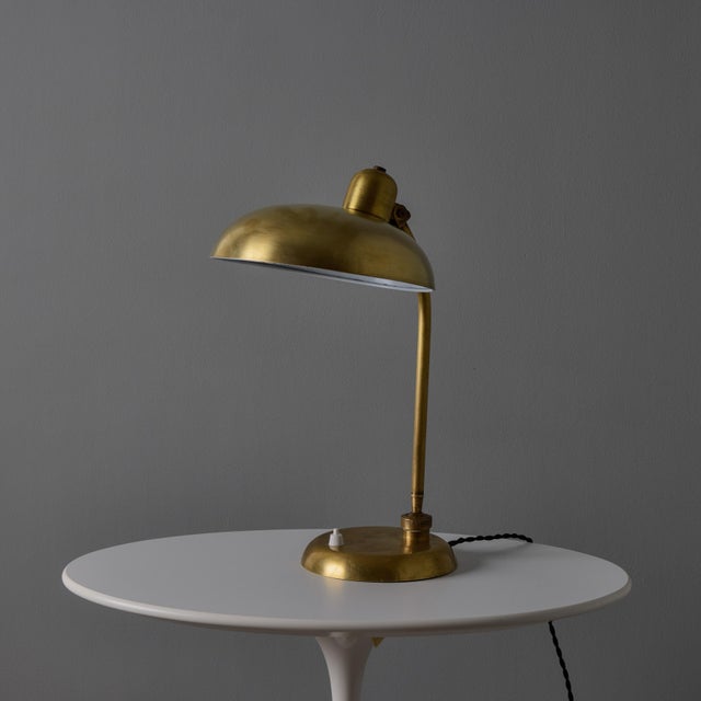 Lariolux 1940s Giovanni Michelucci Patinated Brass Ministerial Desk Lamp for Lariolux For Sale - Image 4 of 17