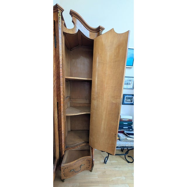 1882 Italian Ashwood Triple Armoire For Sale In New York - Image 6 of 14