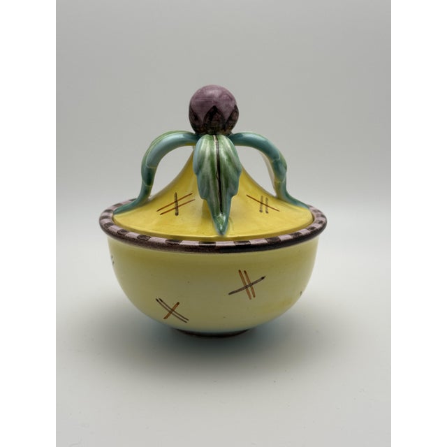 1920s Wiener Werkstätte Ceramic Model 622 Lidded Box by Dagobert Peche for Gmundner Keramik, Austria, 1923s For Sale - Image 5 of 11