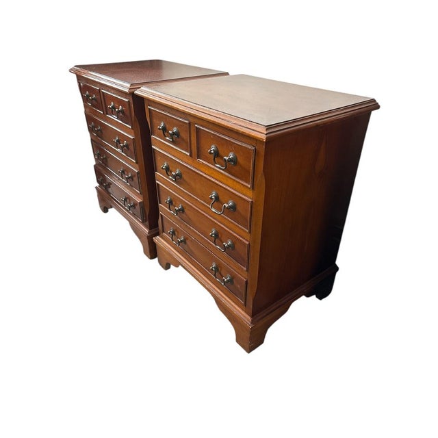 English Mahogany Bedside Chests, Set of 2 For Sale - Image 4 of 5