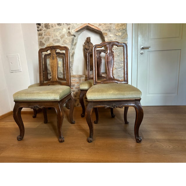 Original Antique Baroque Chairs, Walnut, Circa 1760, Set of 4 For Sale - Image 11 of 15