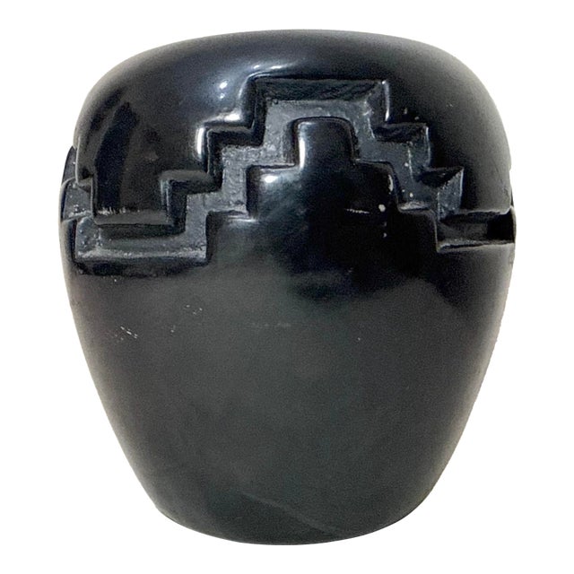 Antique Handmade Santa Clara Pueblo Native American Black Pottery Blackware Vase For Sale