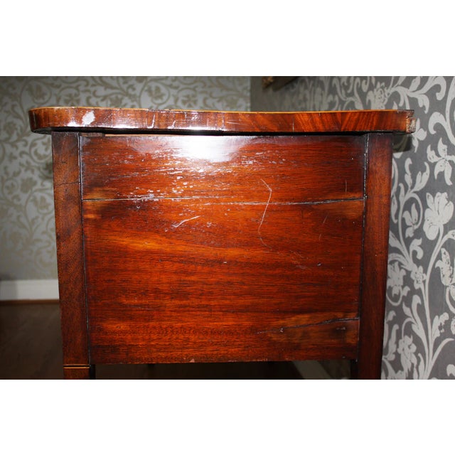 Period Antique English Mahogany Hepplewhite Serpentine Sideboard For Sale - Image 10 of 15