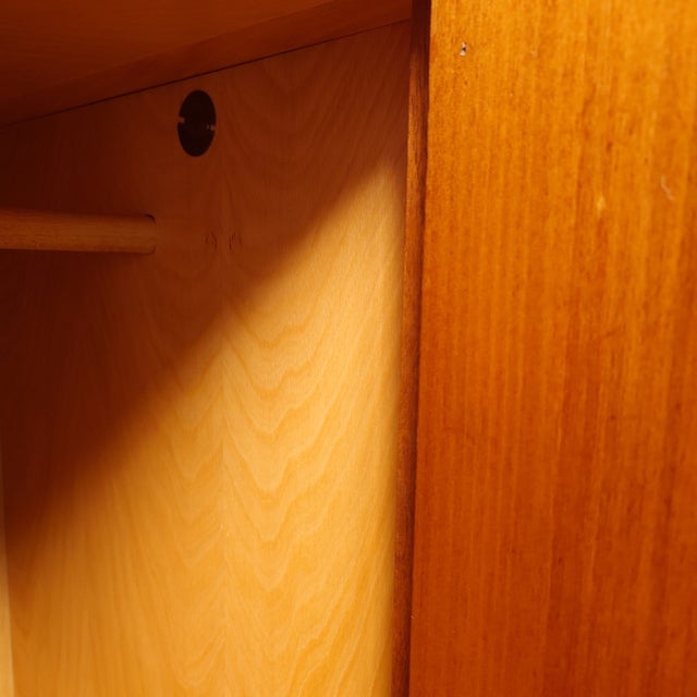 1950s Large Mid-Century Modern Wardrobe in Oak and Birch Veneer with Textured Glass Doors, East German, 1959 For Sale - Image 5 of 9