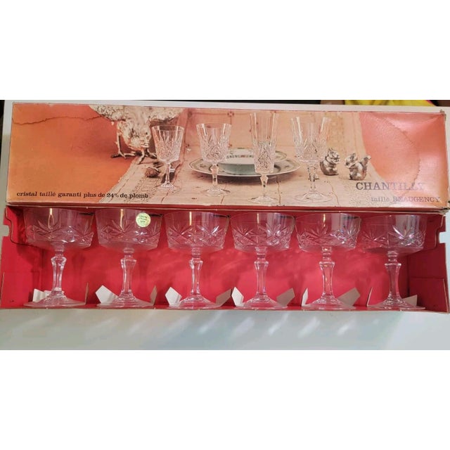 French 1970s Chantilly Champagne Glasses by Cristal d'Arques-Durand, Set of 6 For Sale - Image 3 of 5