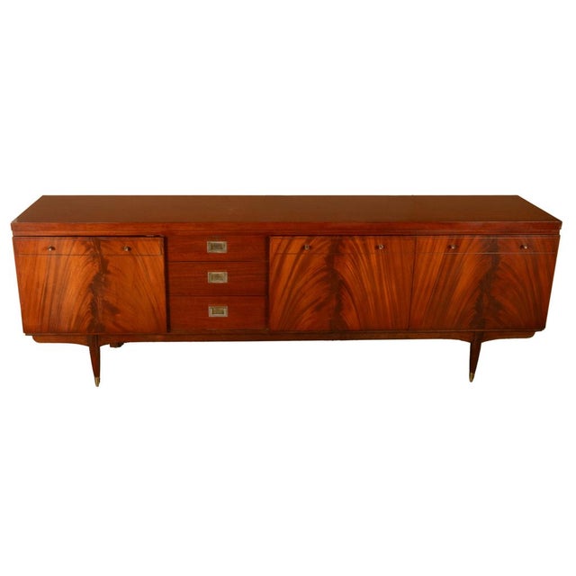 Greaves and Thomas Mid Century Modern Danish Style Teak Mahogany Long Credenza Fully Restored 1966 For Sale - Image 4 of 18
