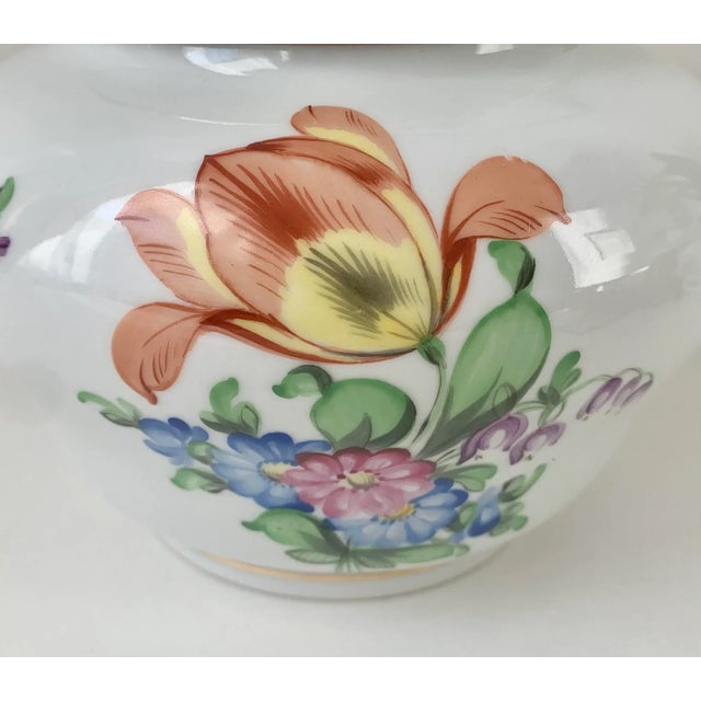 Herend Vintage Gilt Large Ginger Jar With Foodog Finial and Tulip Decoration For Sale - Image 11 of 12