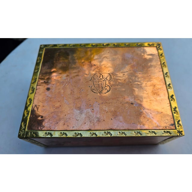 Pre-war box, copper, heraldic, dimensions: width 16 cm. depth 12.3 cm. height 6.5 cm.