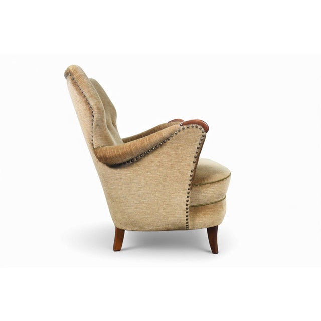 Mid-Century Modern 1940s Danish Modern Club Chair in Olive Gold Velvet For Sale - Image 3 of 8