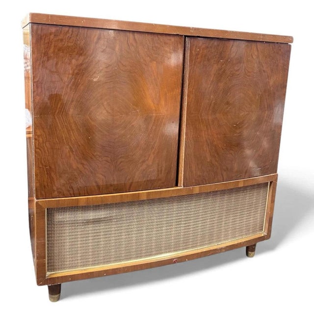 Vintage Walnut Radio Cabinet, 1950s For Sale - Image 9 of 9