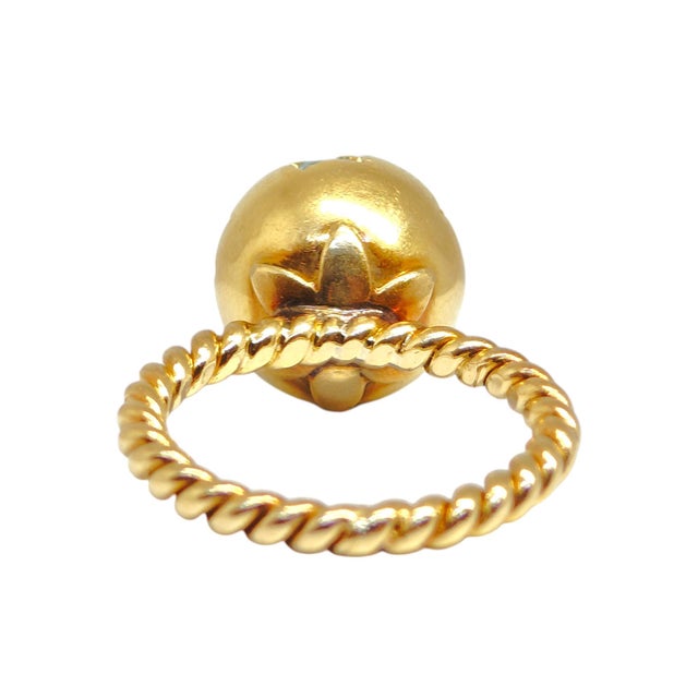 1970s Vintage 18k Yellow Gold Blue Zircon Ball Ring, Size 6 For Sale - Image 5 of 10
