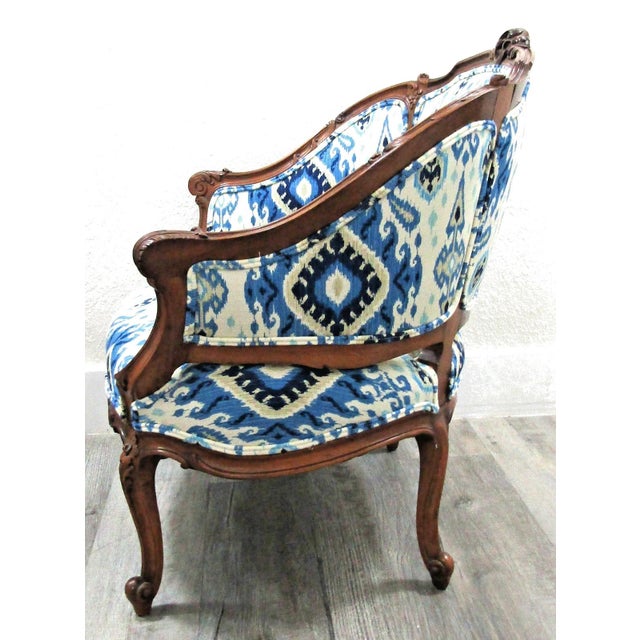 Antique French Louis XV Carved Walnut French Bergère Armchair Ikat 18th Century For Sale - Image 10 of 18