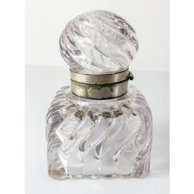 Traditional Early 20th Century American or French Baccarat Style Amethyst Pressed Glass Inkwell For Sale - Image 3 of 12