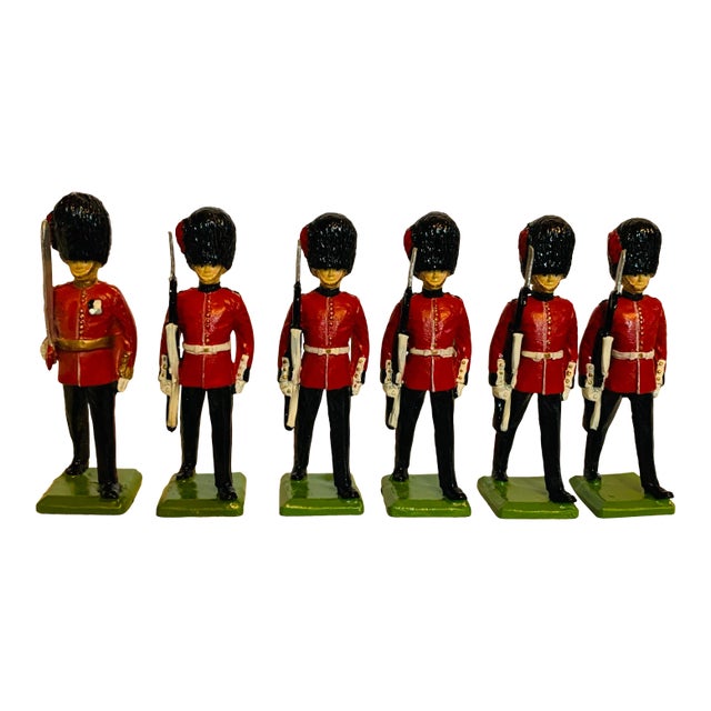 Mid 20th Century Churchill’s Miniature Scots Guards Figures in Original Box, Made in Scotland - Set of 6 For Sale