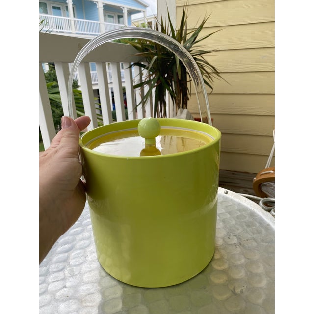 1970's Sigma the Taste Setter Green Vinyl With Lucite Handled Ice