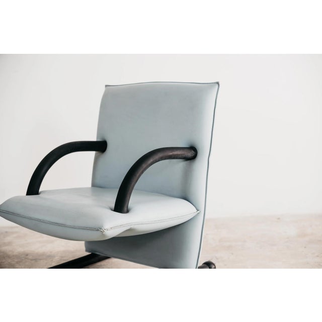 1980s T-Line Chair attributed to Burkhard Vogtherr for Arflex, 1980s For Sale - Image 5 of 9