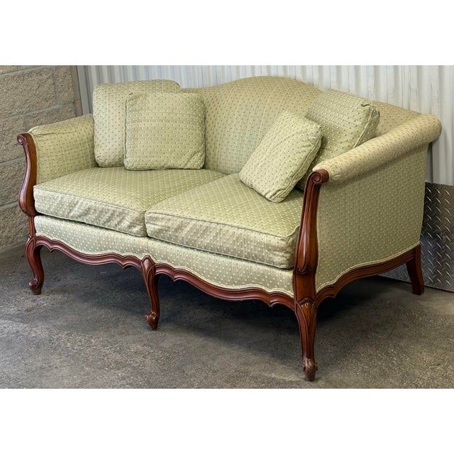 Beautiful Louis XV loveseat by Gilliam furniture. Features Quality American craftsmanship( made in NC ) , scroll arms and...