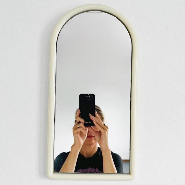 Vintage Space Age Mirror in Cream Plastic, 1970s For Sale - Image 4 of 7