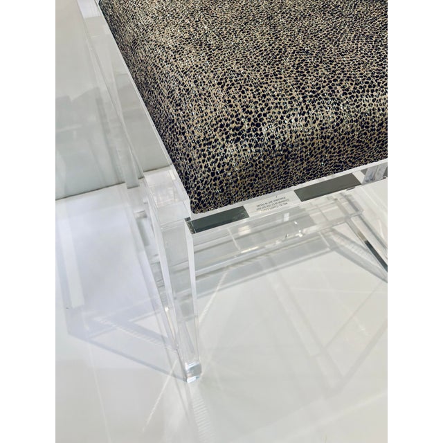 2020s Port 68 Modern Taupe Glencoe Roxanne Acrylic Bench For Sale - Image 5 of 6