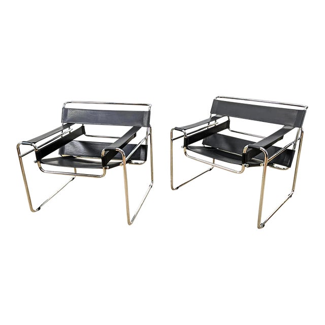1960s Pair Marcel Breuer Wassily Black Leather Lounge Chairs For Sale