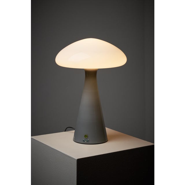 Vintage Italian Glass Mushroom Table Lamp from Vistosi, 1960 For Sale - Image 4 of 14