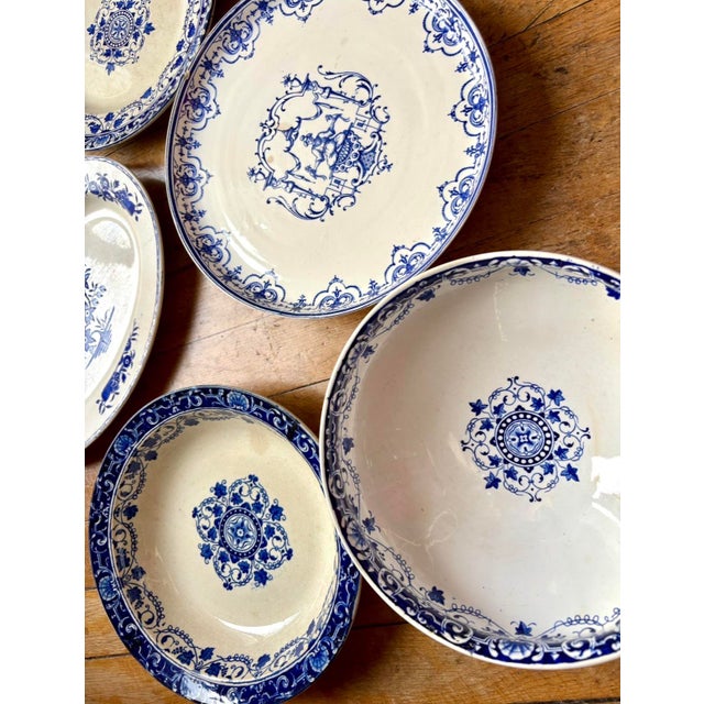 Large Antique Plates, Late 19th-Early 20th Century, Set of 5 For Sale - Image 4 of 18