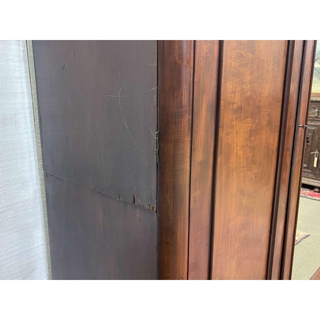 antique Victorian English Wardrobe in Mahogany, 1800s For Sale - Image 6 of 18