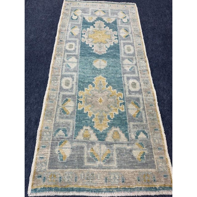Turkish Oushak Rug 2'2" x 4'10" For Sale In Houston - Image 6 of 6