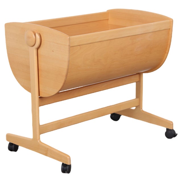 Danish Cradle by Nanna Ditzel, 1960s For Sale