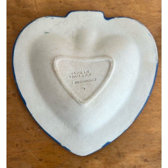 Set of Four Blue Vintage Wedgwood England Ashtrays For Sale - Image 13 of 13