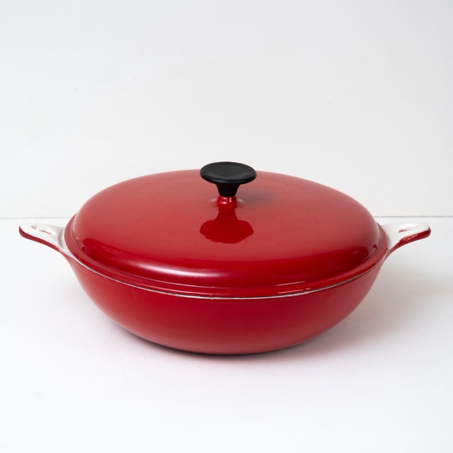 1960s French Mid Century Modern Enameled Cast Iron Braiser For Sale In Phoenix - Image 6 of 6