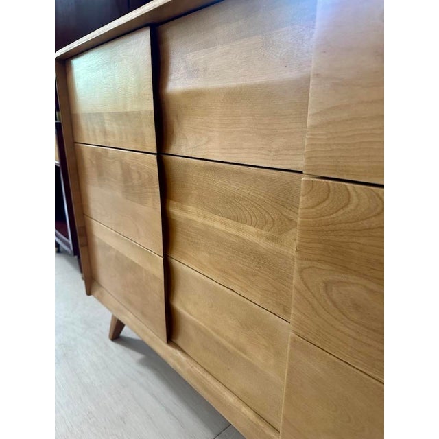 Wood 1950s Mid Century Heywood Wakefield Lowboy From the ‘Trophy” Series For Sale - Image 7 of 17