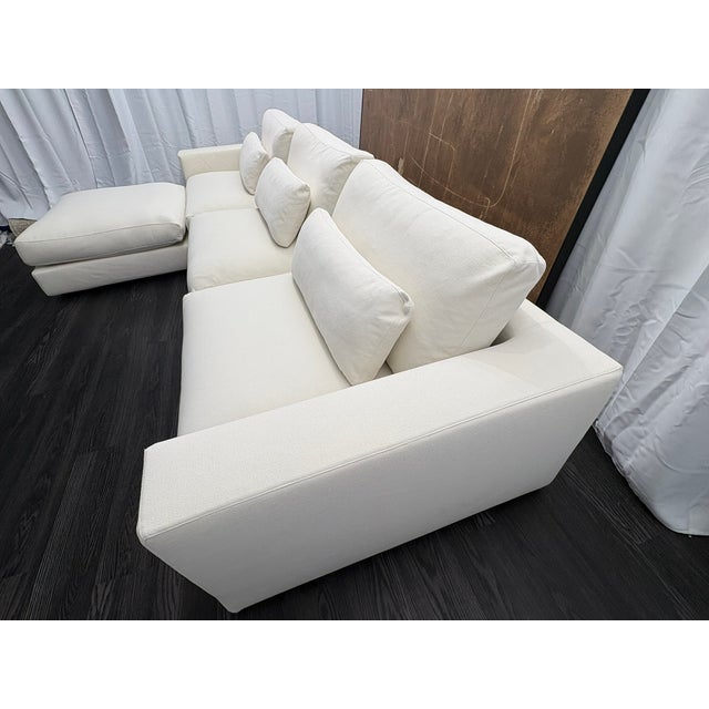 Rh Lugano Modular 4-Piece Sectional | Italy | Down | Performance Linen Weave – Natural For Sale - Image 14 of 18
