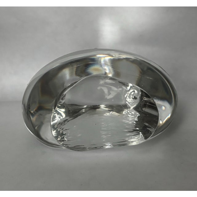Late 20th Century 1990s Italian Clear Art Glass Owl Sculpture Paperweight With Black Glass Eyes For Sale - Image 5 of 7