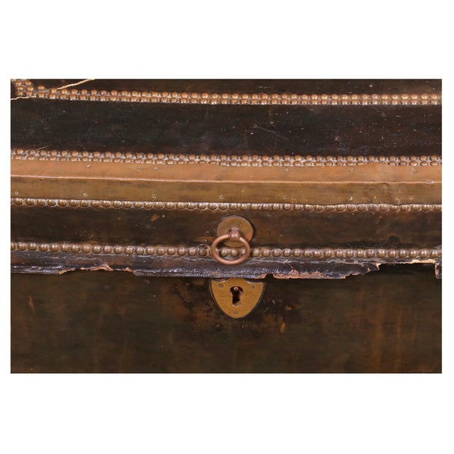 Mid 19th Century Large English Military Leather Clad Campaign Trunk For Sale - Image 5 of 9