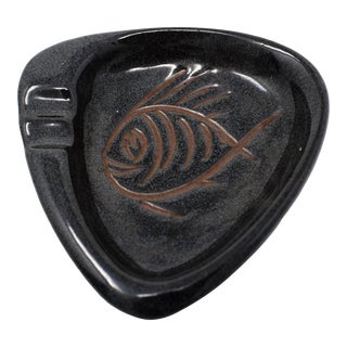 1970s Warren Studio Mid-Century Modern Pottery Fish Ashtray Trinket Dish Red Clay For Sale