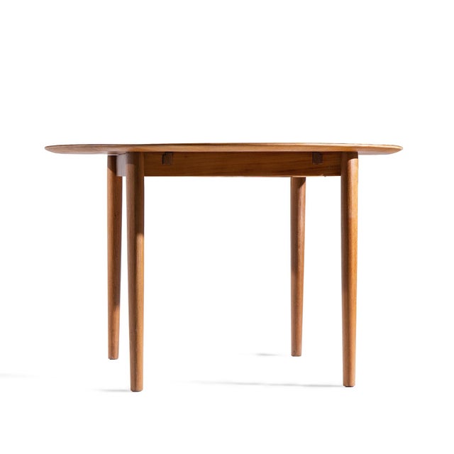 Mid 20th Century Moreddi Style Mid Century Danish Teak Expanding Dining Table With 1 Leaf For Sale - Image 5 of 10
