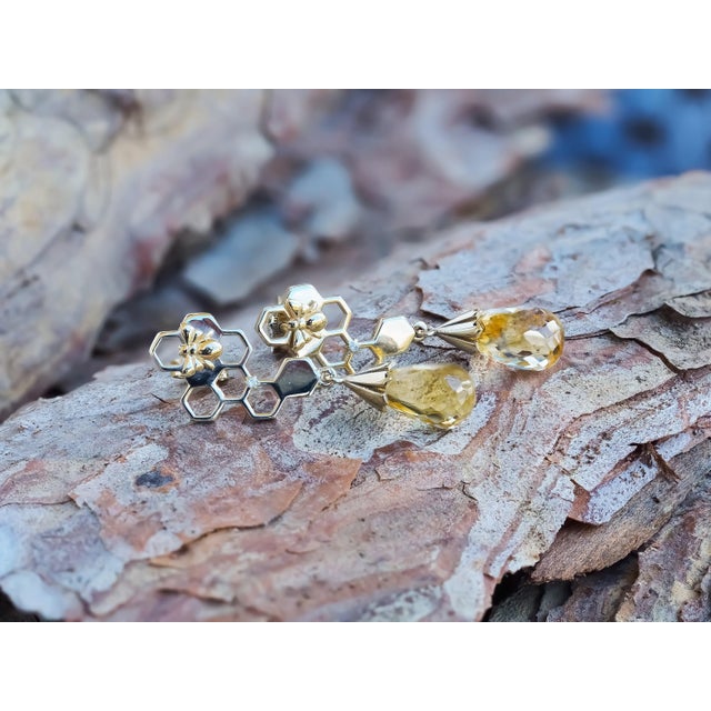 Not Yet Made - Made To Order Bee on Honeycomb Citrine Earrings Studs- Set of 2 For Sale - Image 5 of 14