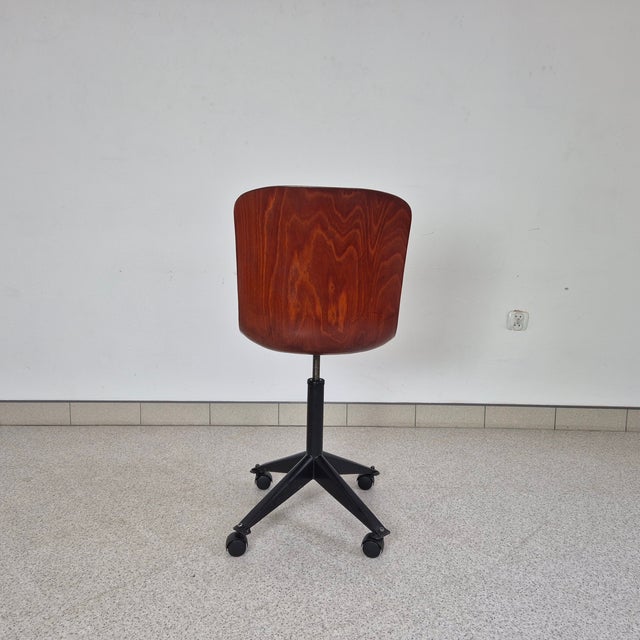 Mid-Century Modern Vintage Swivel Office Chair by Elmar Flötotto for Pagholz, 1970s For Sale - Image 3 of 10
