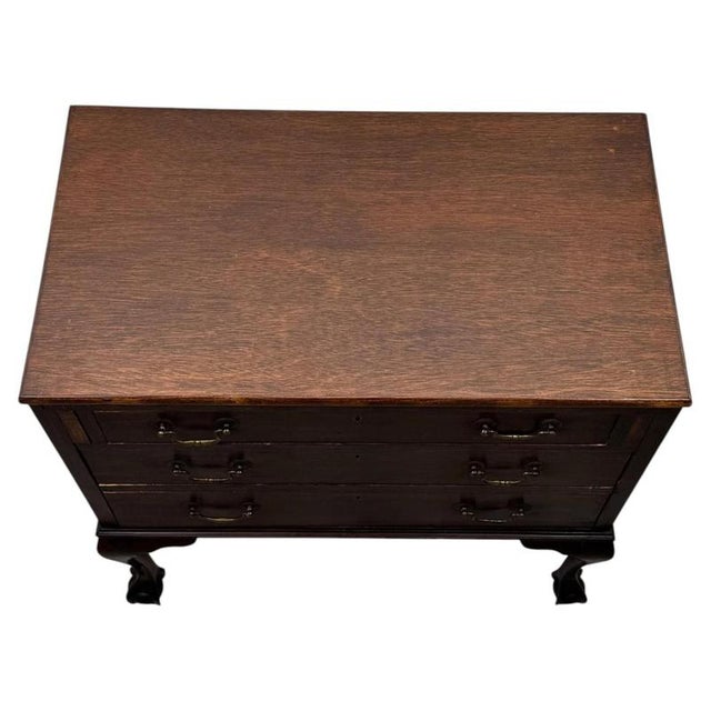 Antique Mahogany Chest with Traditional Design, 1900s For Sale - Image 4 of 12