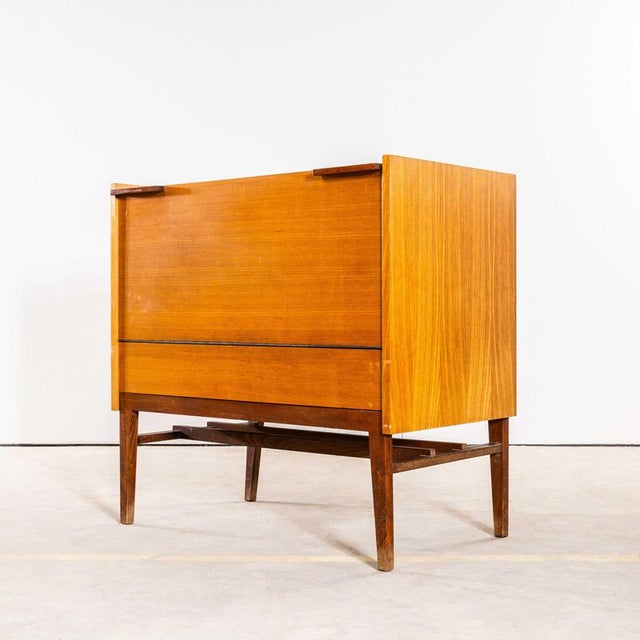 Brown Small Birch Blanket Box Cabinet from Tatra Pravenec, 1950s For Sale - Image 8 of 8