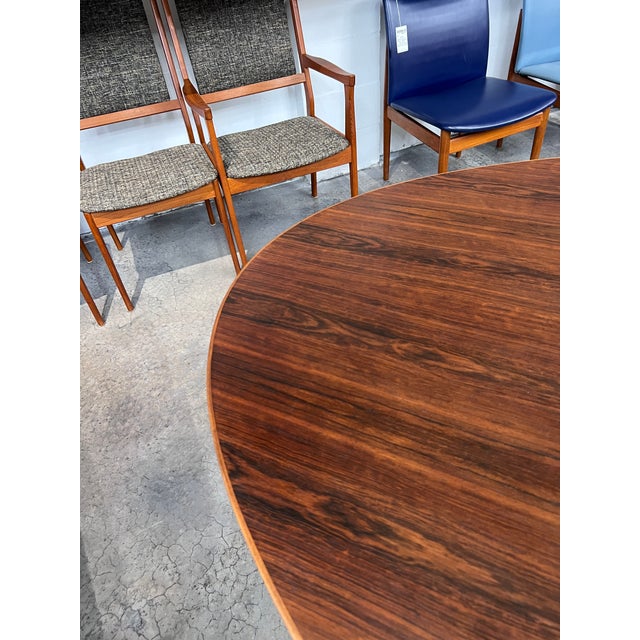 Mid Century Modern Authentic Knoll International Exotic Wood Brazilian Rosewood Oval Dining Table by Designer Florence Knoll. For Sale - Image 10 of 15